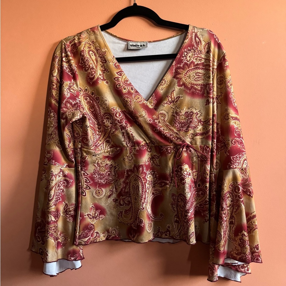 Vintage Studio M.K. USA Bell Sleeve Y2K 2000s does 1970s Bell Sleeve Top EUC